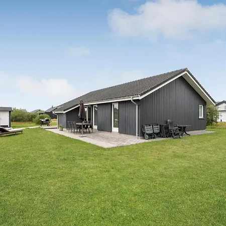 Amazing In With Kitchen