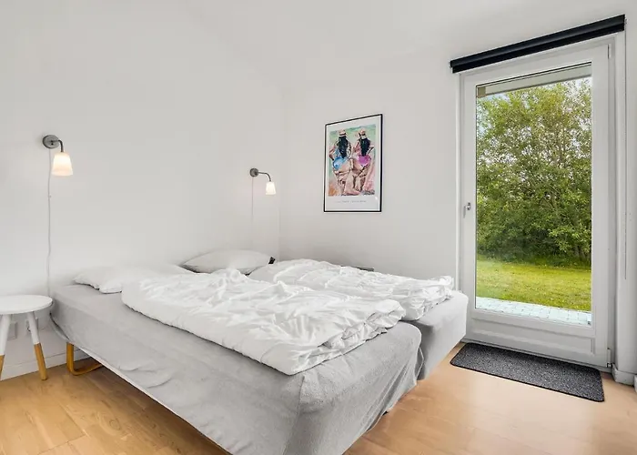Amazing In With Kitchen Feriehus *